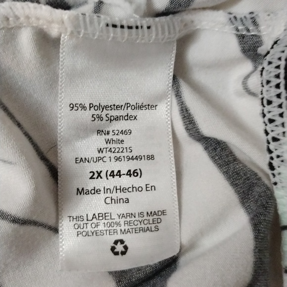 Celebrate Halloween sleepwear top and bottom size 2x - Picture 5 of 5